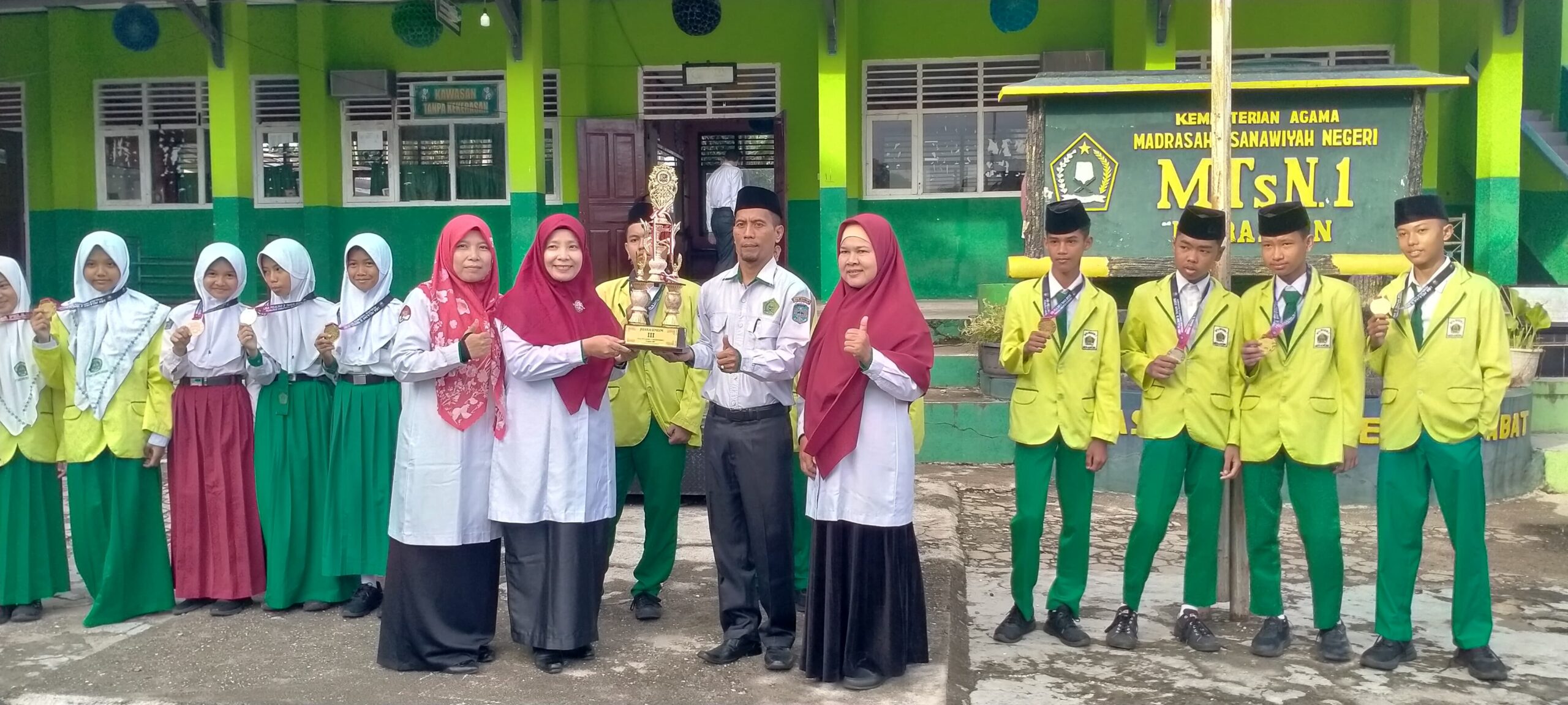 MTS N 1 MERANGIN RAIH PERINGKAT III UMUM LIGA PELAJAR 3 TAEKWONDO SE KABUPATEN MERANGIN